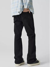 Men’s classic straight fit jeans in black denim with a relaxed fit and subtle stitching straight fit jeans design