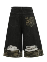 Mens distressed camo trim denim Bermuda shorts in black distressed denim