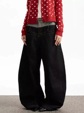 Black high waist men’s wide leg jeans made from denim with a relaxed fit for comfortable leg jeans style