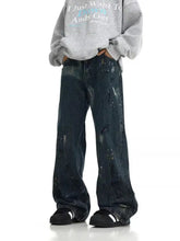 Men’s dark-wash denim wide-leg jeans with paint splattered design in plus size for stylish casual wear