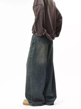 Men’s vintage wash dark-wash wide leg jeans with a relaxed oversized fit in full size plus size options