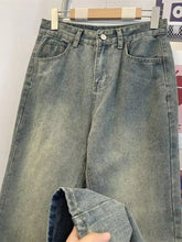 Men’s plus size vintage wash straight leg jeans in faded gray denim with classic stitching and front pockets