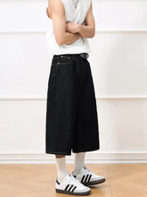 Men’s black wide leg capris denim shorts with relaxed fit and belt loop detail in wide leg capris jeans style
