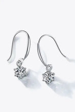 Boucles d'oreilles pendantes en argent sterling au design minimaliste avec moissanite de 1 carat