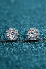 Moissanite blomformade stiftörhängen