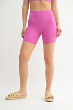 MONO B Venice Cloud Light Sculpt Biker Shorts NEW ORCHID Woman Activewear