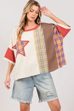 Oversized plaid star patch T-shirt with fig round neck for women