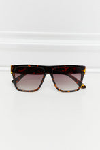 Oversized Square Sunglasses UV400 Protection Polycarbonate Frame