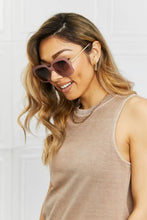 Oversized Square Sunglasses with Metal-Plastic Hybrid Frame Sunglasses