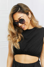 Oversized Square Sunglasses with Polycarbonate Temple UV400 Protection