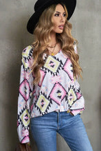 Patterned Long Sleeve Shirt for Women with Basic Style and Opaque Material Woman T Shirts