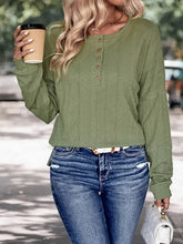 Womens olive green long-sleeve Perfee round neck Henley top