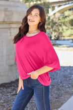 Pink Round Neck T Shirt for Women in Size Round Stretchy Polyester Blend