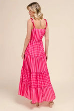 Pink Tiered Maxi Dress with Colorful Chain Strap Casual Dresses