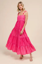 Pink Tiered Maxi Dress with Colorful Chain Strap Casual Dresses