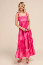Pink Tiered Maxi Dress with Colorful Chain Strap Casual Dresses