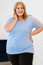 Blue Floral Plus Size Top with Short Sleeve Length for Women Light Blue Woman T Shirts