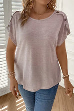 Plus size round neck short sleeve T-shirt with decorative button shoulders in light purple