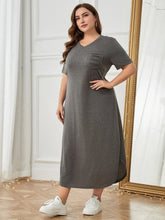 Plus Size Gray V-Neck Short Sleeve T-Shirt Dress with Pocket