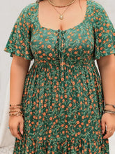 Plus size green floral printed short sleeve tiered maxi dress