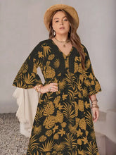 Plus Size Lace Detail Tropical Print Three-Quarter Sleeve Maxi Dress Woman Maxi Dress