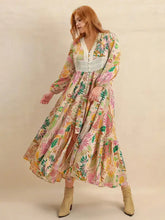 Plus size lace maxi dress with paisley floral print and balloon sleeves
