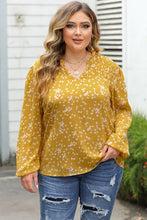 Große Größen Bluse mit V-Ausschnitt und Smok-Details in Kanariengelb Damenblusen