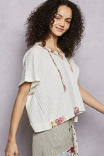 White ribbed pol short sleeve hooded top with floral trim and back-open detail for casual wear