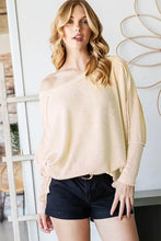 Reborn J Exposed Seam Lantern Sleeve Top Woman Blouses