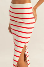 Red and white slit striped bodycon sweater skirt