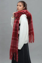 Red plaid thermal scarf with fringe for women