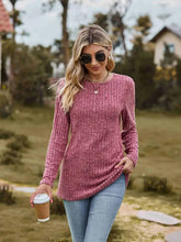 Ribbed round neck long sleeve tunic sweater in marled pink