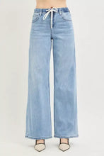 Light-wash denim risen elastic band slouchy wide jeans with a white drawstring cord waistband