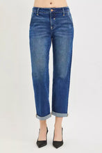 Blue denim risen slouchy cropped boyfriend jeans with straight-leg cut and rolled cuffs in cotton fabric