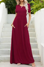 Maxi-jurk met ronde hals en zakken Wijnkleurige dames maxi-jurk