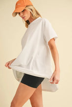 Round Neck Short Sleeve Oversized White T Shirt for Women