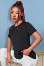 Black round neck short sleeve t-shirt with rounded hem