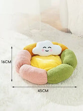 Ninho redondo de peluche para animais de estimação com cores do arco-íris e almofada de nuvem sorridente