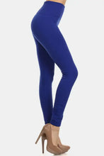 Seamless high waist fleece leggings in blue with nude heels