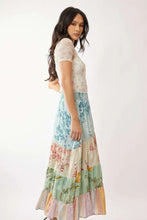 Short Sleeve Floral Mesh Top with Mock Neck Woman T Shirts