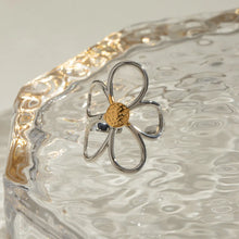 Flower Ring Silver and 18k Gold-Plated Stainless Steel Jewelry