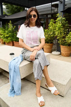 Simply Love Full Size IT'S ME,HI I'M THE COOL MOM IT'S ME Round Neck T-Shirt Woman T Shirts