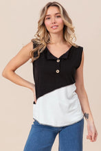 Sleeveless Color Block Buttoned Henley Top with Contrast Stitching