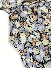 Sleeveless Floral Print V-Neck Maxi Dress