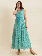 Slit Printed V-Neck Sleeveless Dress Casual Dresses