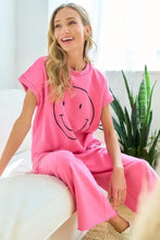 Smile Face Drop Shoulder Pink Pajama Set in Soft Cotton