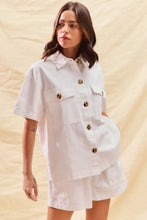 White short-sleeved button-up shirt in SO ME denim set with gold buttons