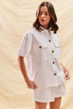White short-sleeved button-up shirt in SO ME denim set with gold buttons