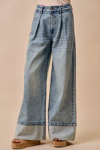 Light-wash mid rise plated wide-leg denim jean with high waist and rolled cuffs from SO ME collection