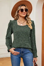 Women’s dark green square neck flounce sleeve T-shirt with long sleeves